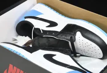 Retro CZ0790-104 Low OG UNC 1 Jordan 0524